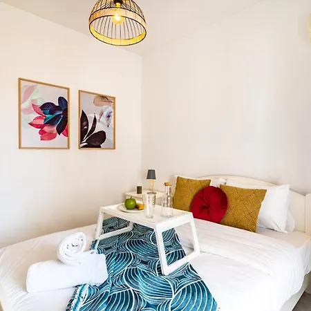 Sweet Retreat 2-br In Mackenzie Διαμέρισμα *