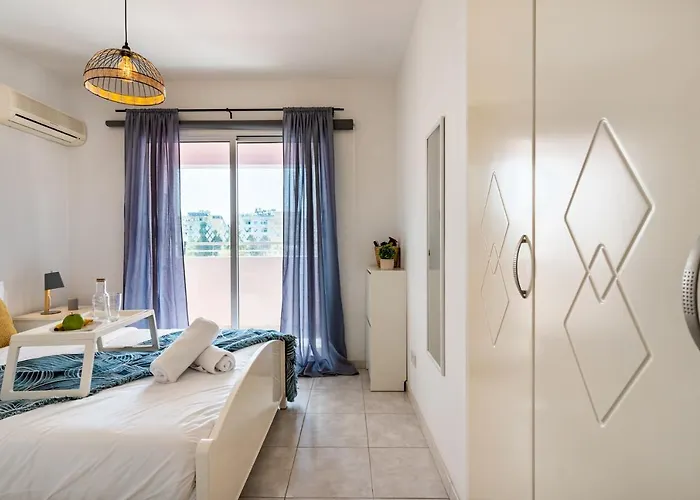 Sweet Retreat 2-br In Mackenzie Apartmán *