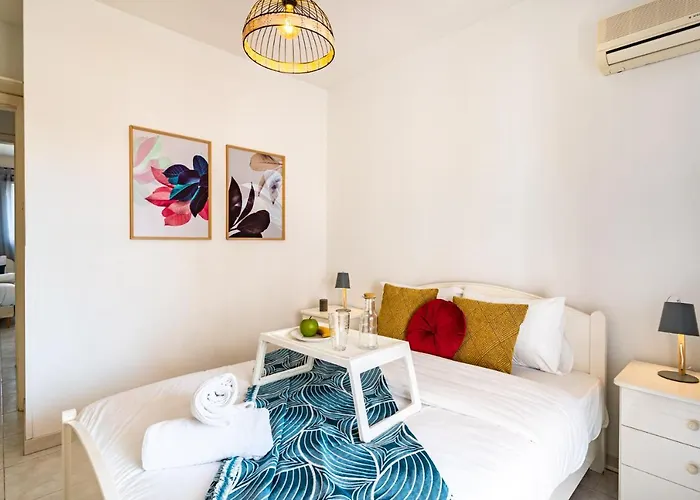 Sweet Retreat 2-br In Mackenzie Apartmán *